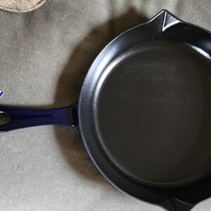 Staub Deep Blue Cast Iron Fry Pan